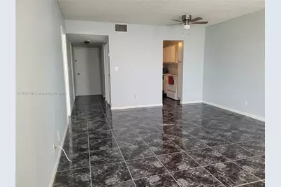 2025 NE 164th St #819, North Miami Beach, FL 33162 - Photo 4