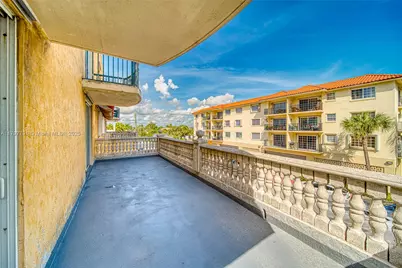 8888 Collins Ave #201, Surfside, FL 33154 - Photo 24