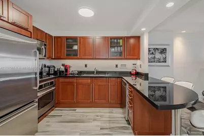 2301 Collins Ave #1532, Miami Beach, FL 33139 - Photo 24