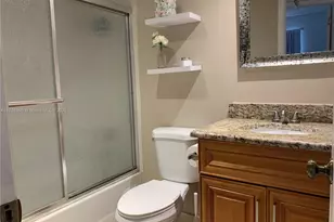 9621 Sunrise Lakes Blvd, Sunrise, FL 33322 - Photo 12