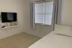 9621 Sunrise Lakes Blvd, Sunrise, FL 33322 - Photo 14