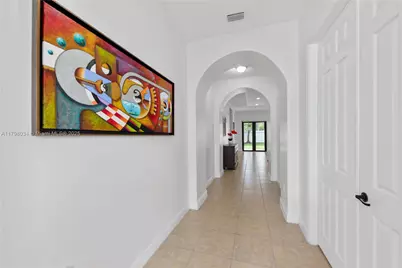 2691 NW 83rd Ter, Cooper City, FL 33024 - Photo 2