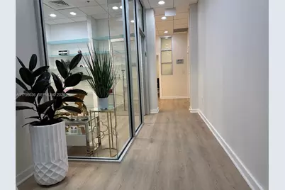 20900 NE 30th Ave #503 + assigned parking, Aventura, FL 33180 - Photo 1