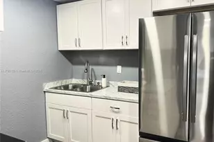 6644 Raleigh St, Hollywood, FL 33024 - Photo 16