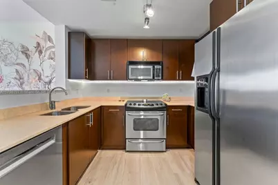 10 Aragon Ave #1107, Coral Gables, FL 33134 - Photo 8