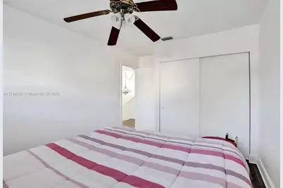 1233 Hampton Blvd, North Lauderdale, FL 33068 - Photo 14