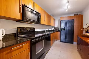 3001 S Ocean Dr, Hollywood, FL 33019 - Photo 10