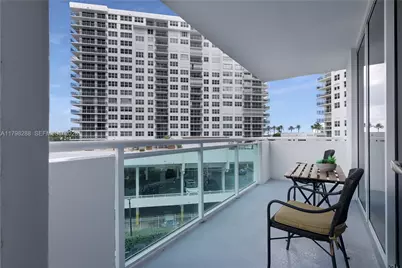 3001 S Ocean Dr #443, Hollywood, FL 33019 - Photo 14