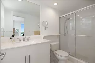 3001 S Ocean Dr, Hollywood, FL 33019 - Photo 12