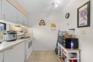 17021 N Bay Rd, Sunny Isles Beach, FL 33160 - Photo 12