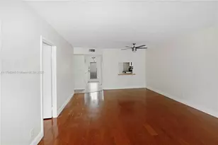 8360 Sands Point Blvd, Tamarac, FL 33321 - Photo 10