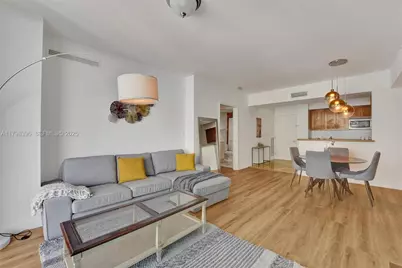 1745 E Hallandale Beach Blvd #2105W, Hallandale Beach, FL 33009 - Photo 2