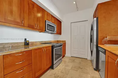 1745 E Hallandale Beach Blvd #2105W, Hallandale Beach, FL 33009 - Photo 12