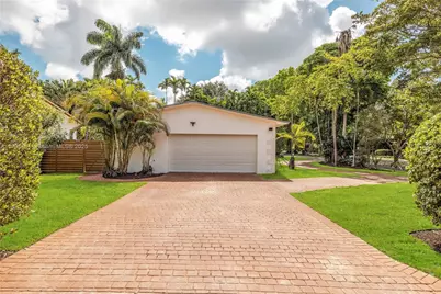 615 NE 115th St, Biscayne Park, FL 33161 - Photo 48