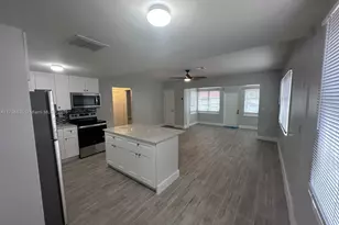 209 SW 5th St, Dania Beach, FL 33004 - Photo 10