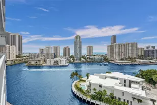 137 Golden Isles Dr, Hallandale Beach, FL 33009 - Photo 16