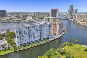 137 Golden Isles Dr, Hallandale Beach, FL 33009 - Photo 56