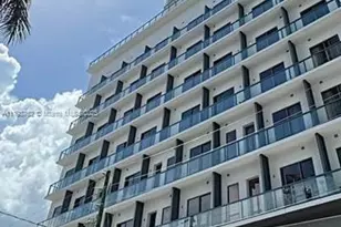 229 SW 9th St, Miami, FL 33130 - Photo 2