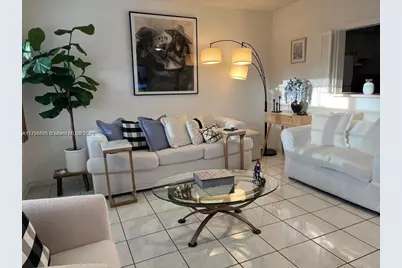 17 Westbury #17, Deerfield Beach, FL 33442 - Photo 4