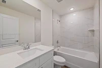 624 NW 15th St, Cape Coral, FL 33993 - Photo 22