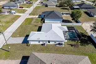 624 NW 15th St, Cape Coral, FL 33993 - Photo 28