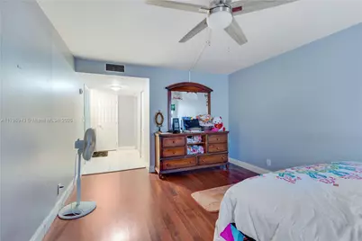 4848 NW 24th Ct #215, Lauderdale Lakes, FL 33313 - Photo 12