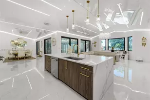 17795 SW 158th St, Miami, FL 33187 - Photo 12