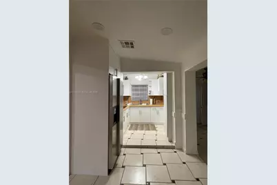 63 NW 51st Ave #63, Miami, FL 33126 - Photo 12
