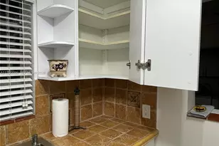 63 NW 51st Ave, Miami, FL 33126 - Photo 18