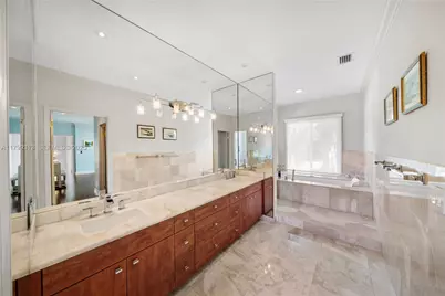 725 Vilabella Ave, Coral Gables, FL 33146 - Photo 24
