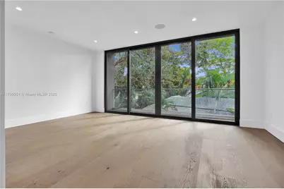 30 NE 50th St, Miami, FL 33137 - Photo 36