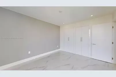 3625 N Country Club Dr #609, Aventura, FL 33180 - Photo 32