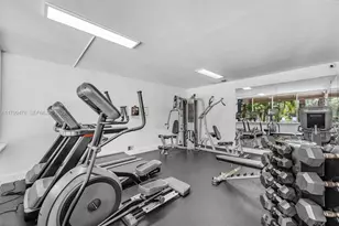 801 NW 47th Ave, Miami, FL 33126 - Photo 10