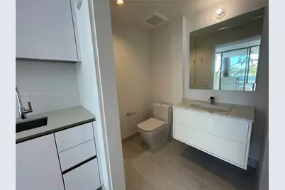 18501 Collins Avenue #Cabana 12, Sunny Isles Beach, FL 33160 - Photo 4