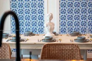 408 NW 52nd St, Miami, FL 33127 - Photo 60