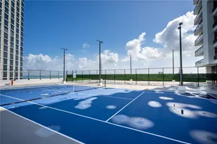 555 NE 15th St, Miami, FL 33132 - Photo 14