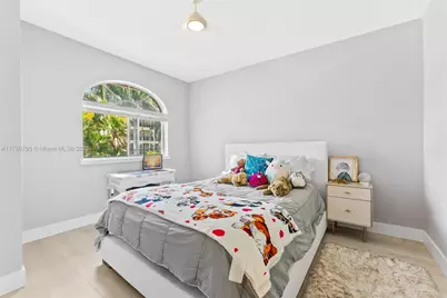 2719 NE 15th St #3, Fort Lauderdale, FL 33304 - Photo 18