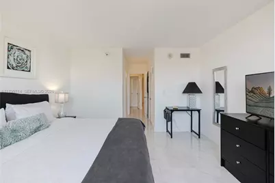 19370 Collins Ave #324, Sunny Isles Beach, FL 33160 - Photo 26