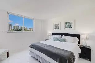 19370 Collins Ave, Sunny Isles Beach, FL 33160 - Photo 22