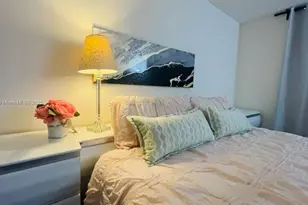 2750 NE 183rd St, Aventura, FL 33160 - Photo 32