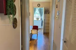 9021 Sunrise Lakes Blvd, Sunrise, FL 33322 - Photo 22