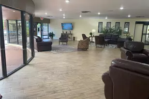 9021 Sunrise Lakes Blvd, Sunrise, FL 33322 - Photo 52