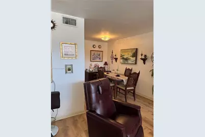 9021 Sunrise Lakes Blvd #115, Sunrise, FL 33322 - Photo 18