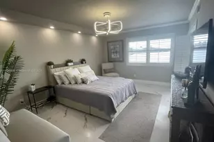 313 Lake Cir, North Palm Beach, FL 33408 - Photo 14