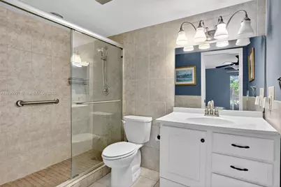2405 Antigua Cir #E1, Coconut Creek, FL 33066 - Photo 12
