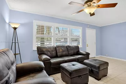 2405 Antigua Cir #E1, Coconut Creek, FL 33066 - Photo 6