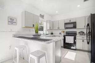 550 NE 4th Ave, Florida City, FL 33034 - Photo 6