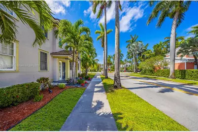 206 S 15th Ave, Hollywood, FL 33020 - Photo 4