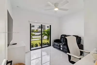 1396 NW 3rd St, Florida City, FL 33034 - Photo 10