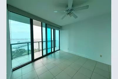 888 Biscayne Blvd #4012, Miami, FL 33132 - Photo 16